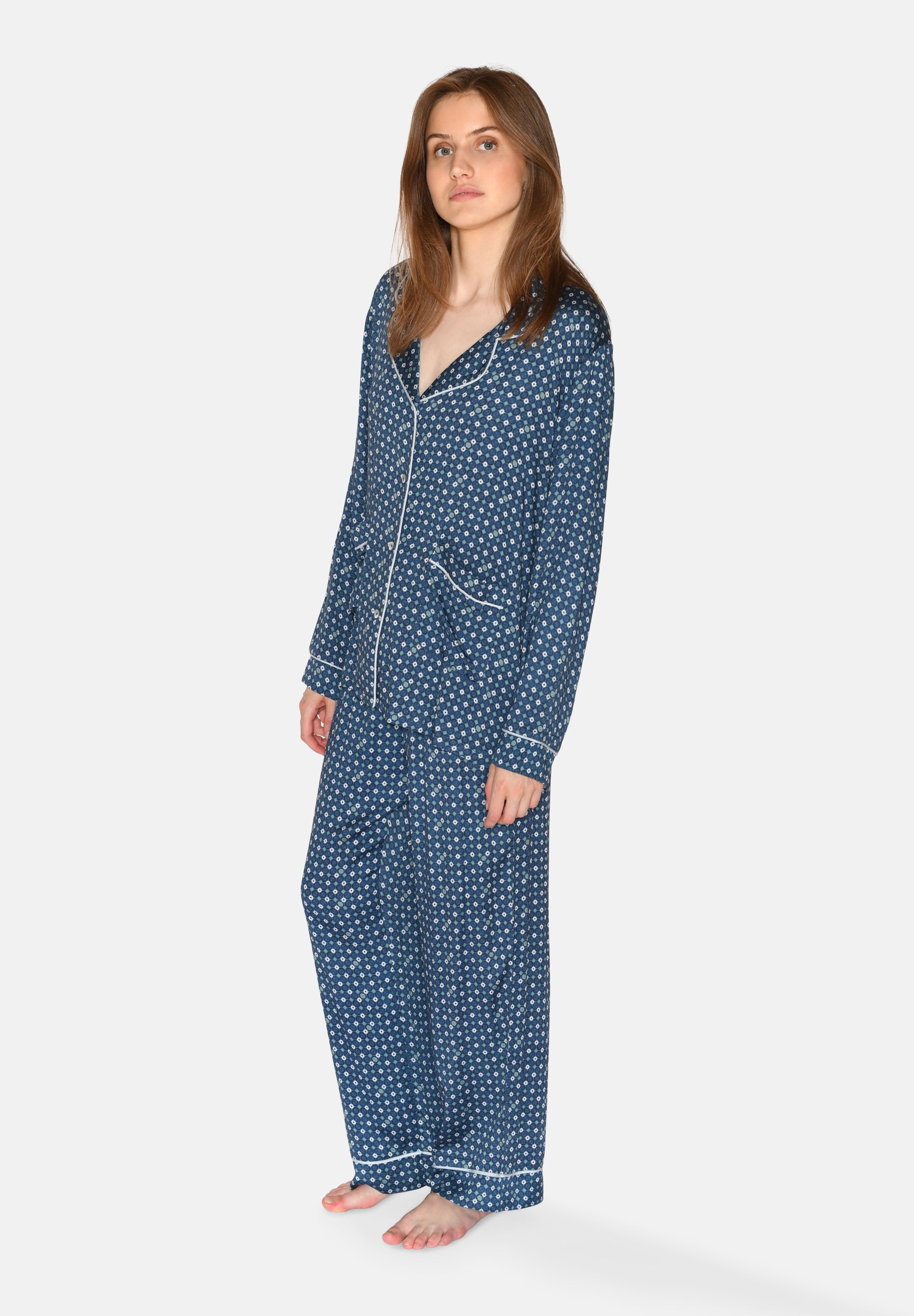 Josephine Shirt, Stellar AOP