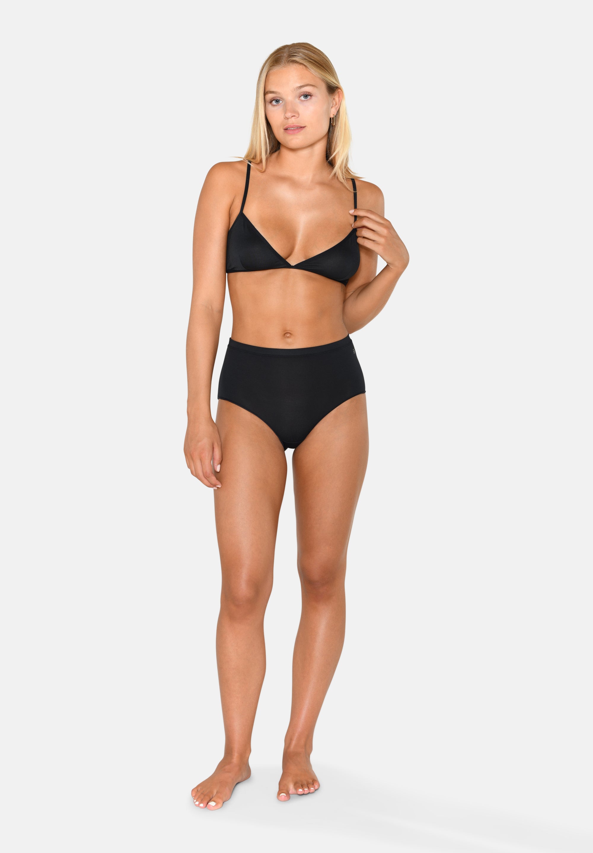 Modal Triangle Bra, Black