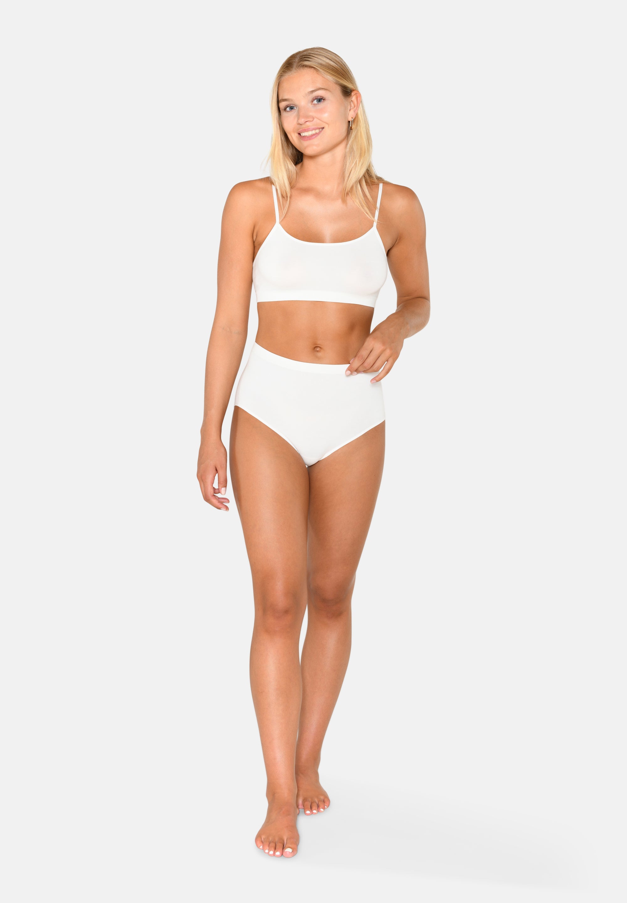 Bamboo Seamless Top, White